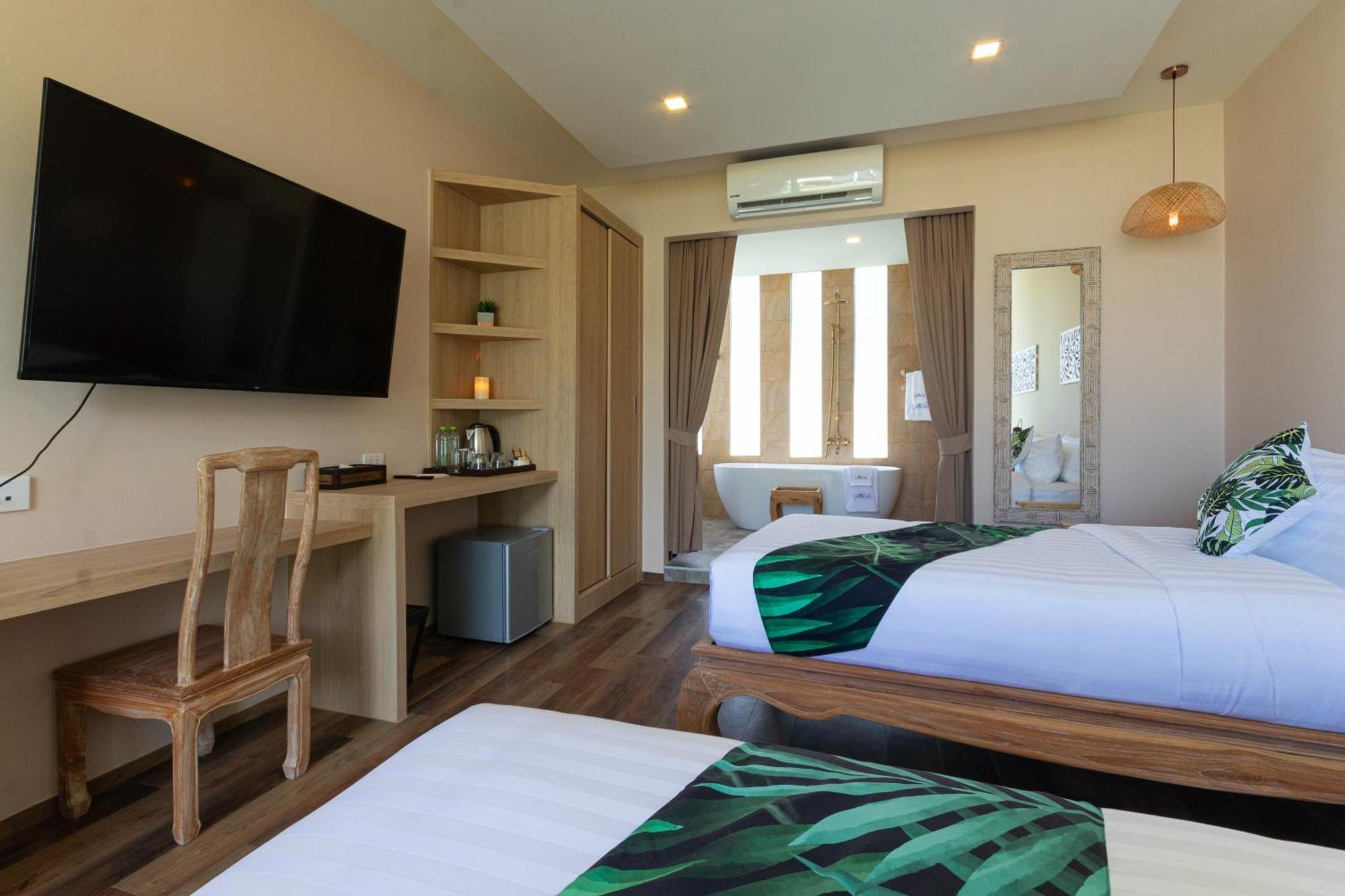 Vannee Golden Sands Beachfront Resort Hat Rin Buitenkant foto
