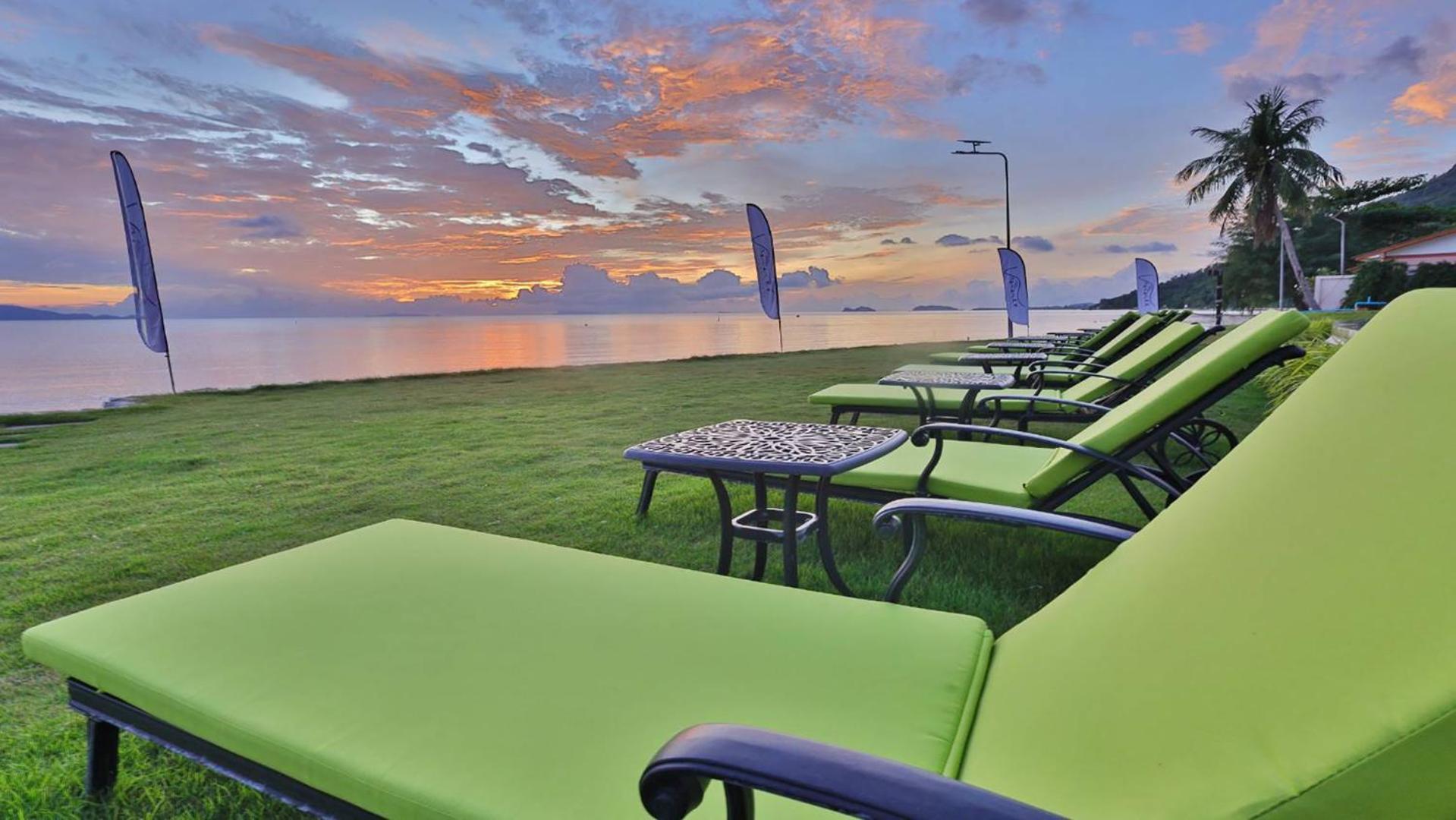 Vannee Golden Sands Beachfront Resort Hat Rin Buitenkant foto