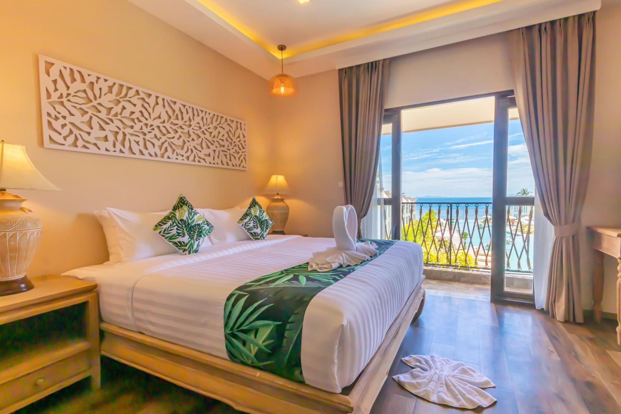 Vannee Golden Sands Beachfront Resort Hat Rin Buitenkant foto