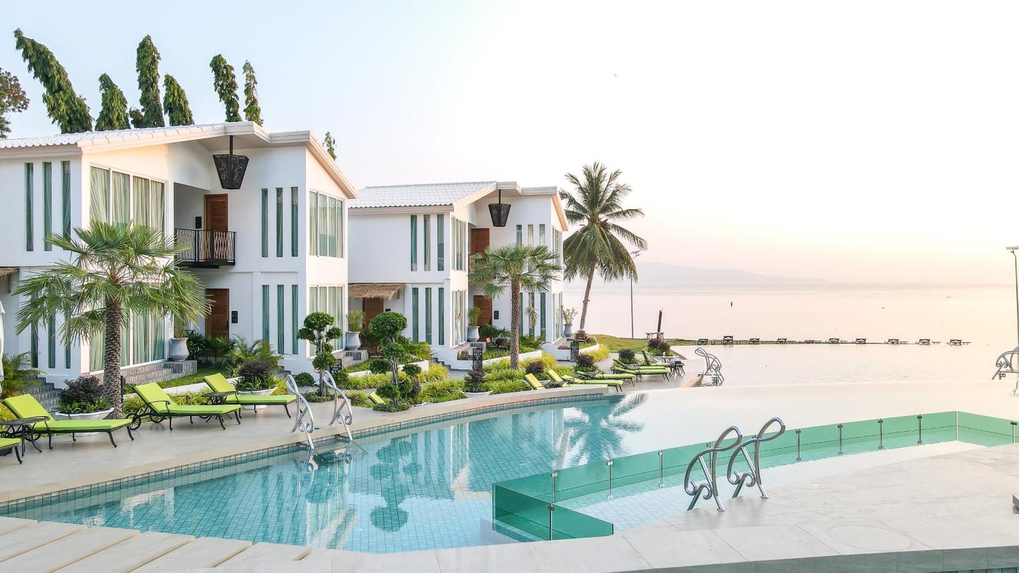 Vannee Golden Sands Beachfront Resort Hat Rin Buitenkant foto