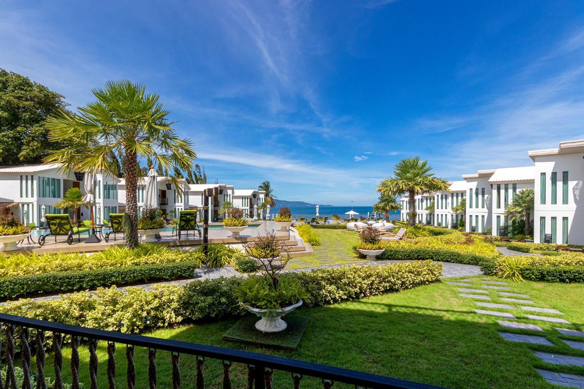 Vannee Golden Sands Beachfront Resort Hat Rin Buitenkant foto