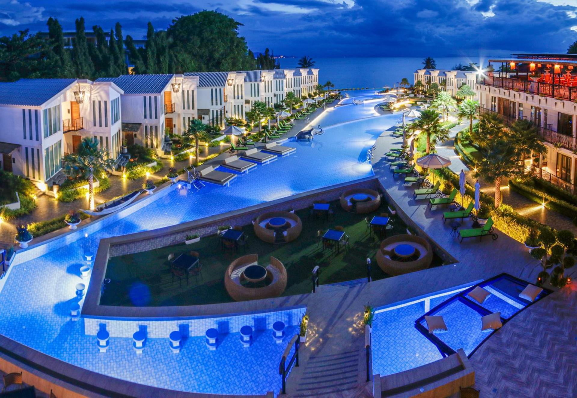 Vannee Golden Sands Beachfront Resort Hat Rin Buitenkant foto